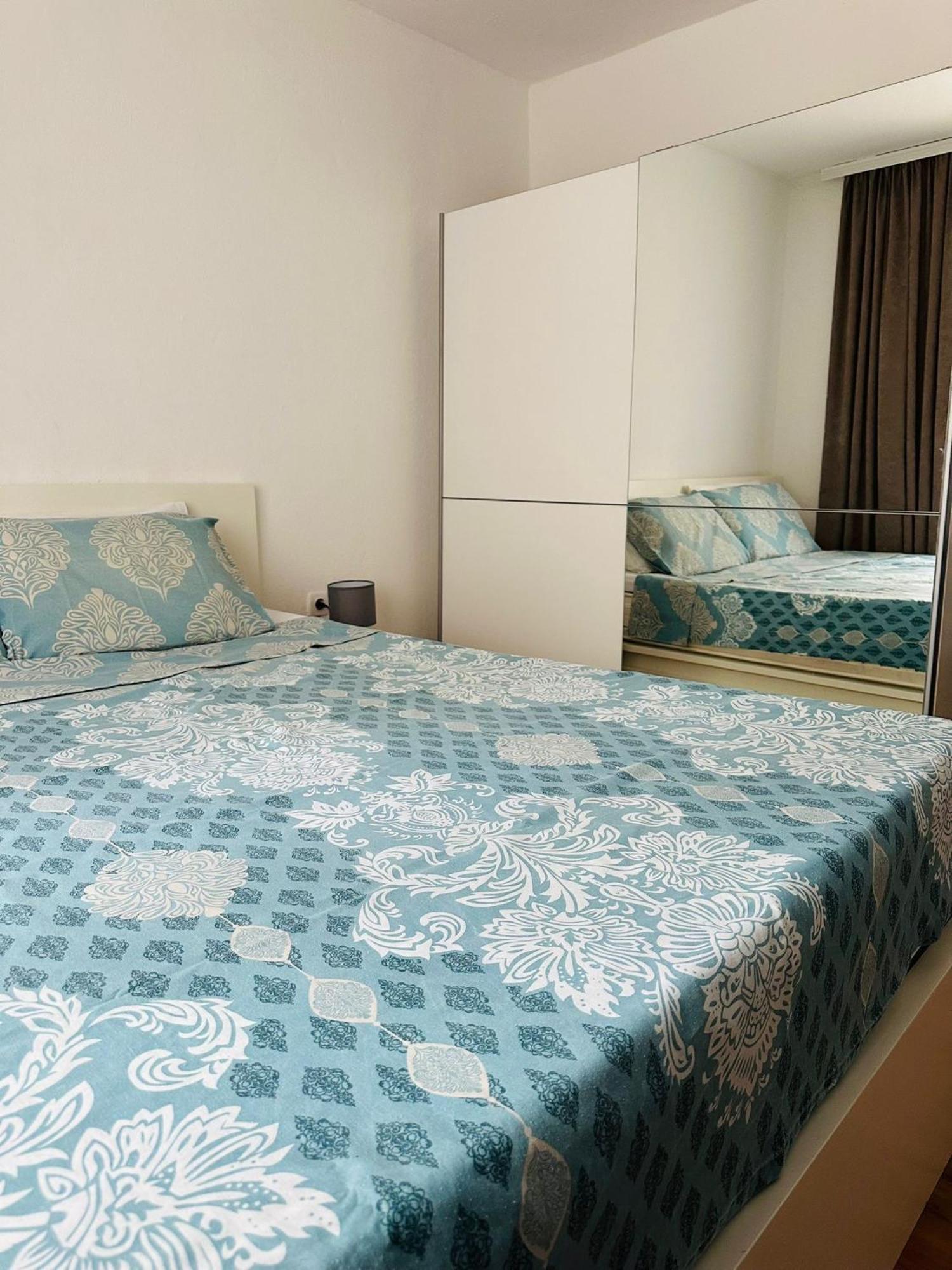Green Oasis Apartment Kotor Luaran gambar